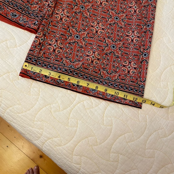 GUC, Max Studio Wide Leg, Red Patterned Pants, Size M - Picture 10 of 10